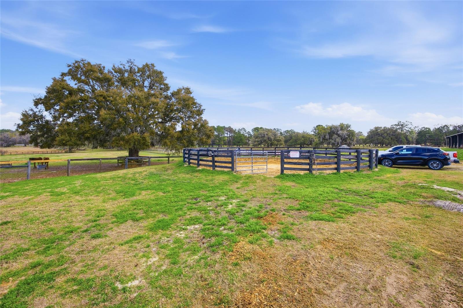ACREAGE NON SUBDIVISION - Residential