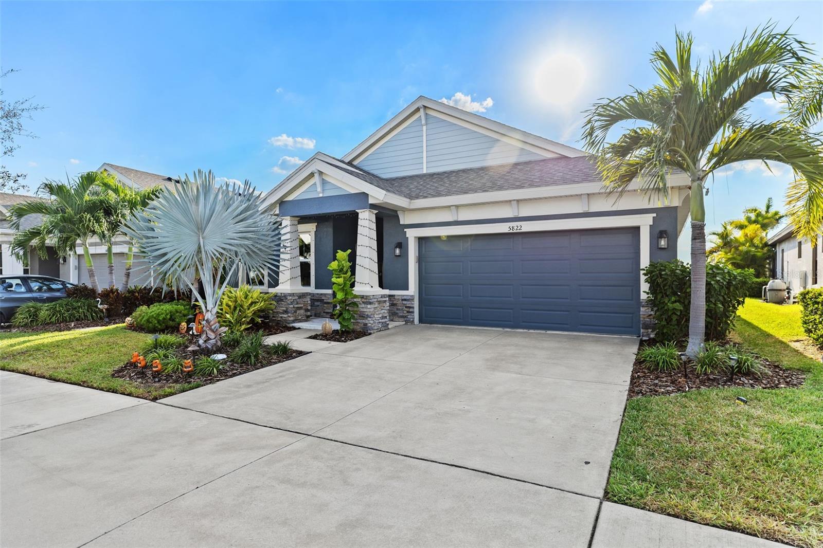 5822 SILVER SUN DRIVE