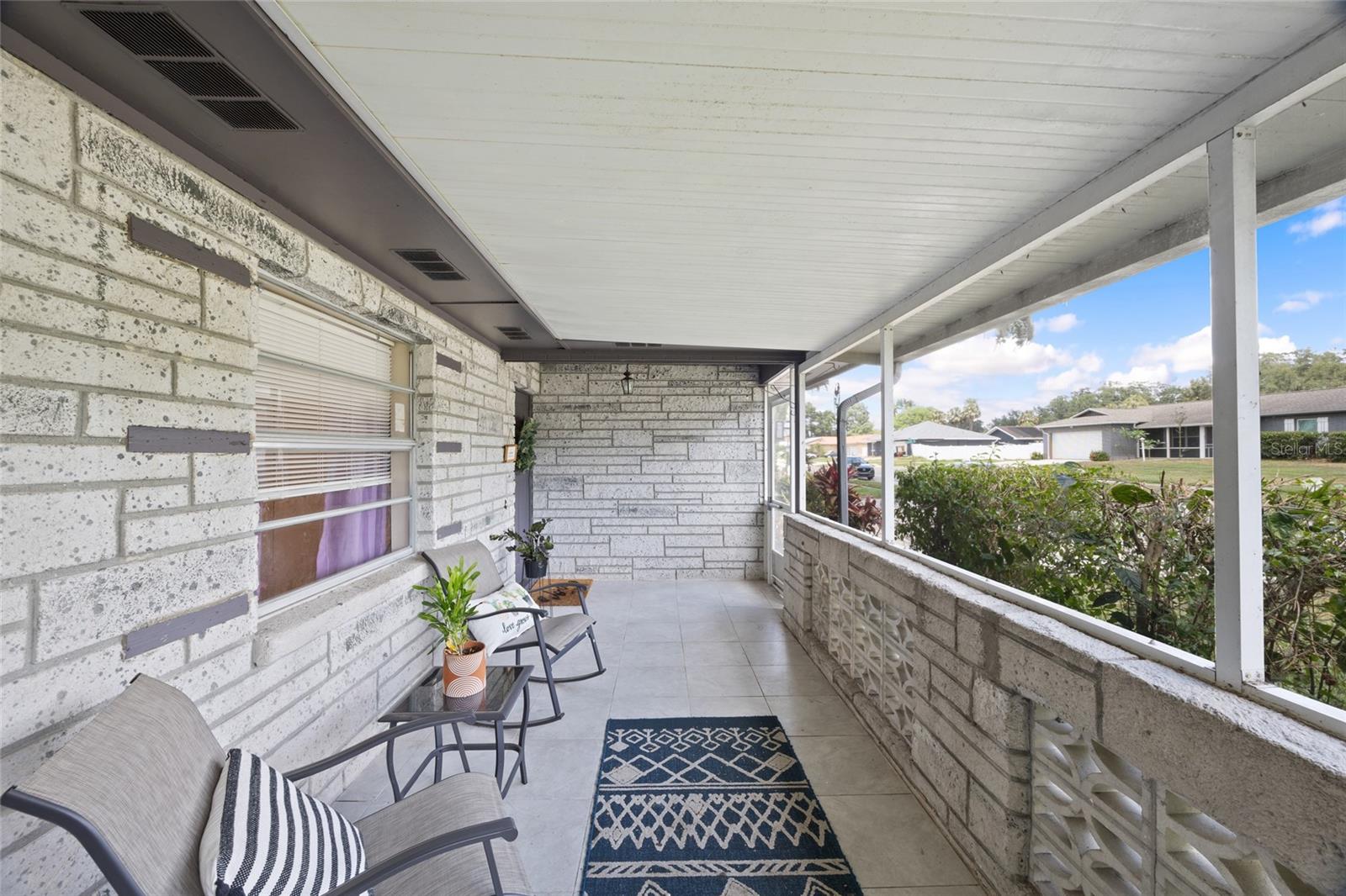 916 SHANGRI LA DRIVE