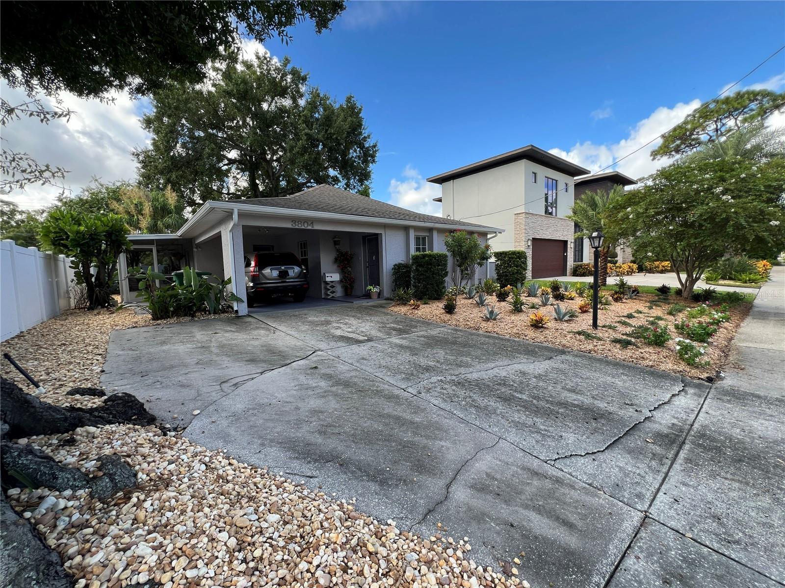 3804 W EMPEDRADO STREET