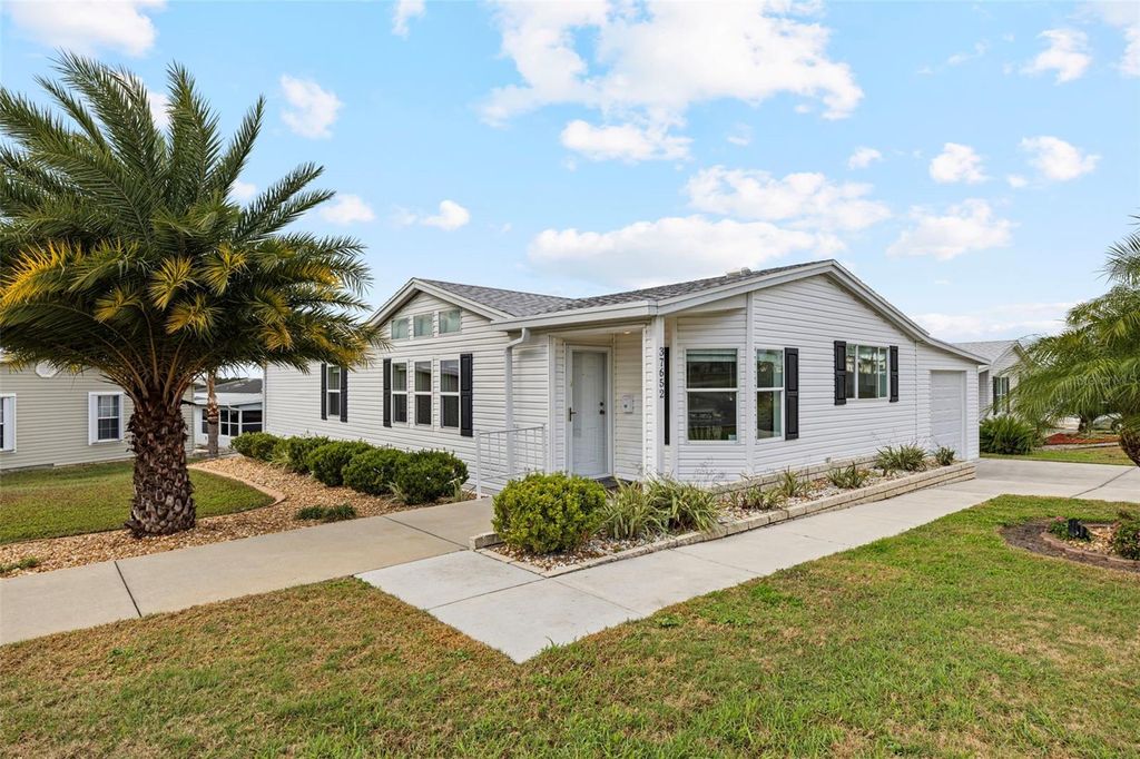 Photo of 37652 New Horizons Boulevard, Zephyrhills, FL 33541 (MLS # TB8466456)