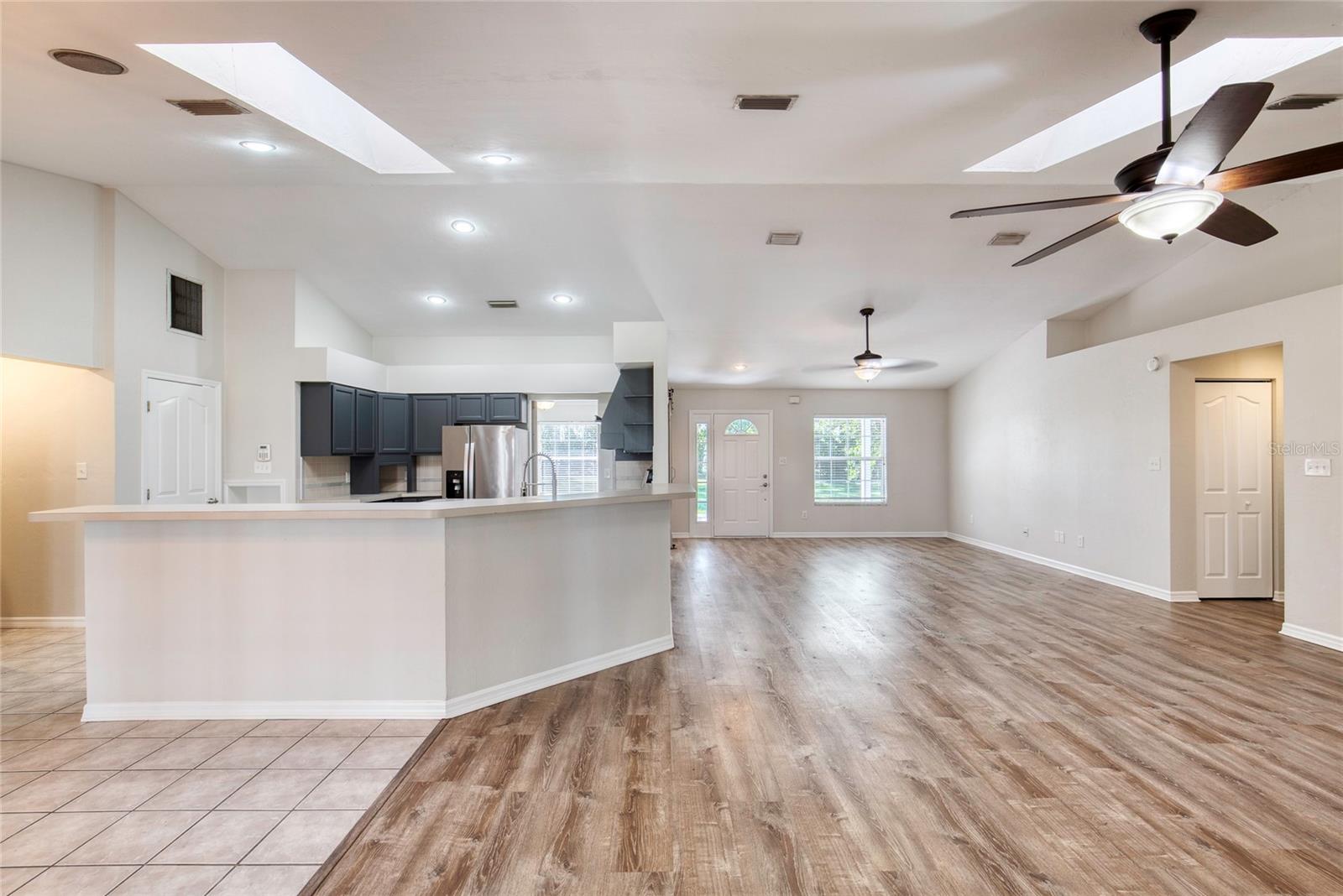 SUNSHINE ACRES - Residential