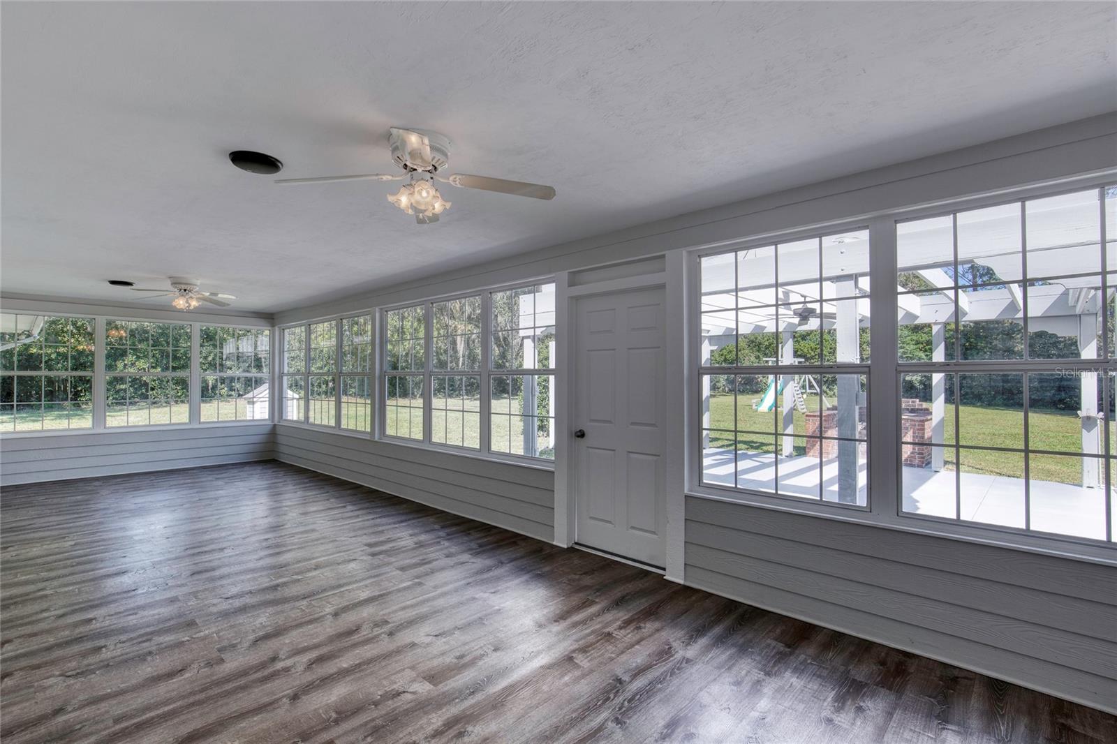SUNSHINE ACRES - Residential