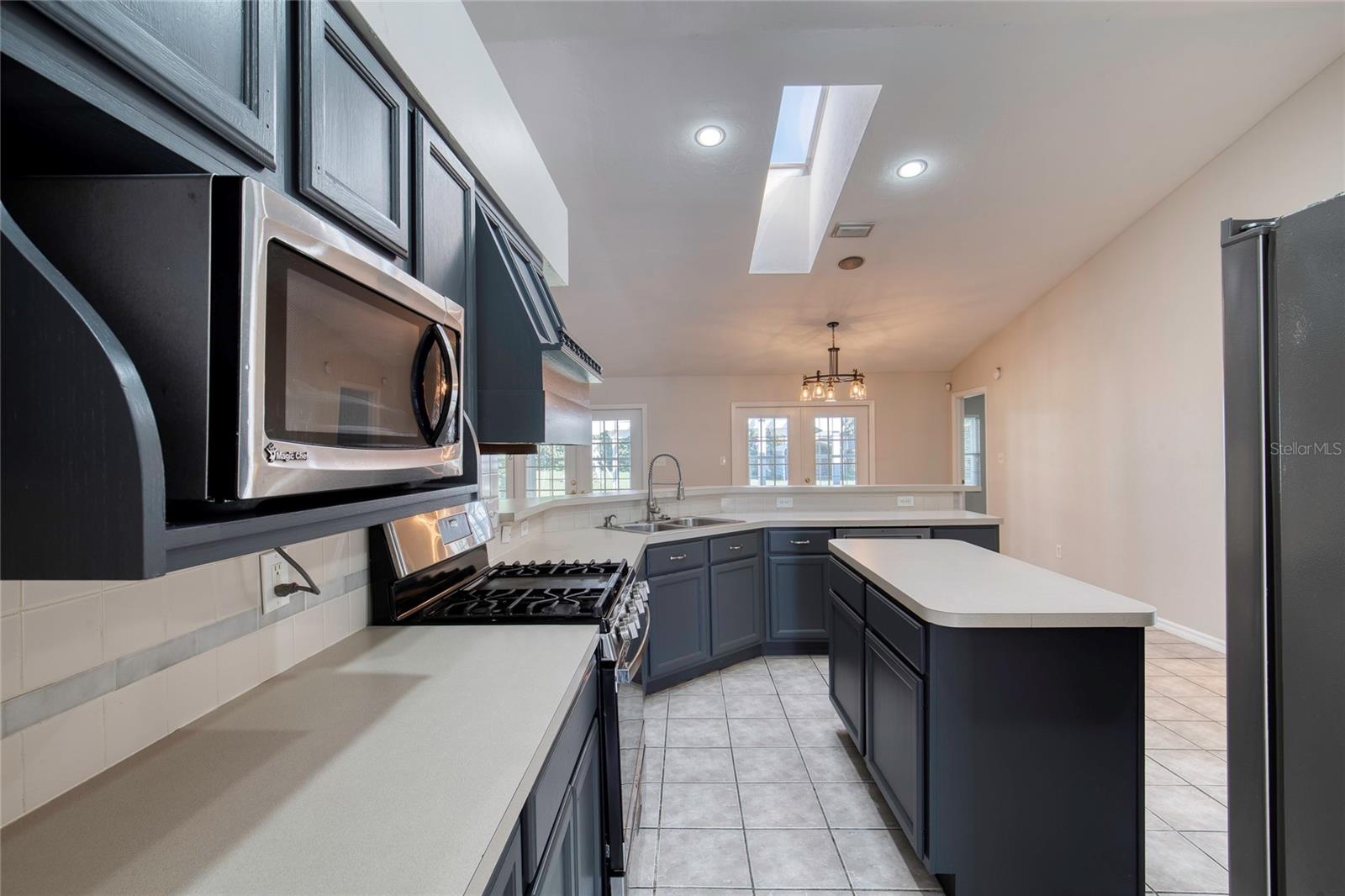 SUNSHINE ACRES - Residential