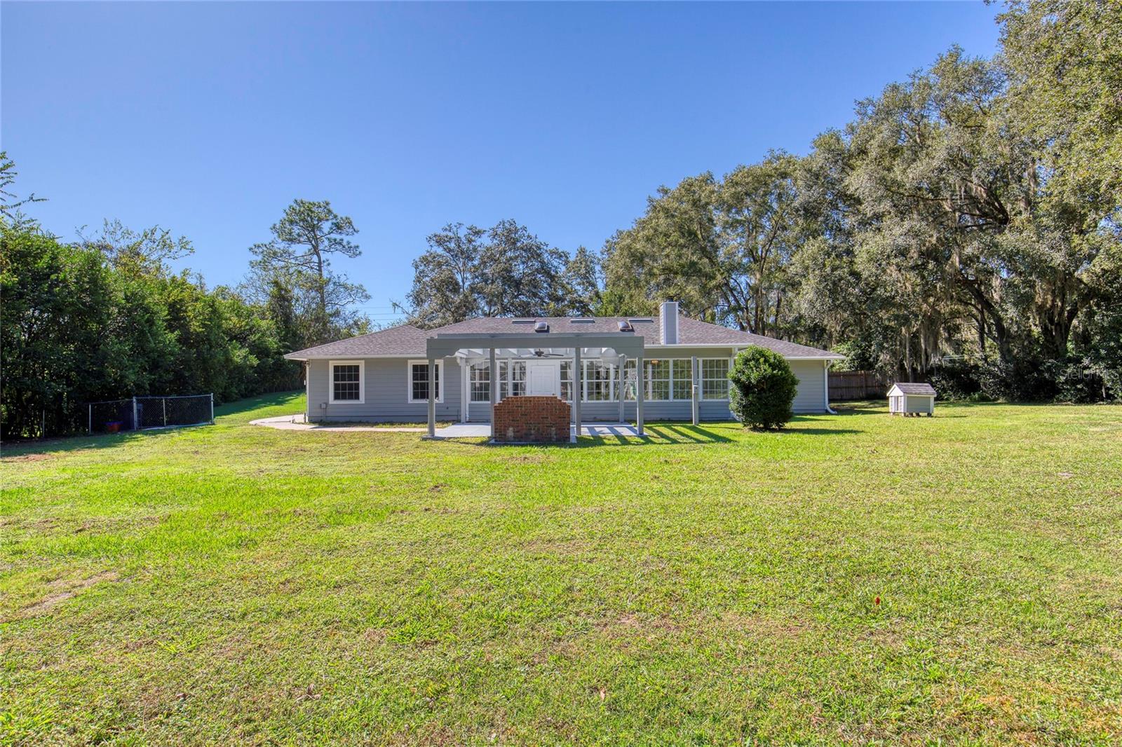 SUNSHINE ACRES - Residential