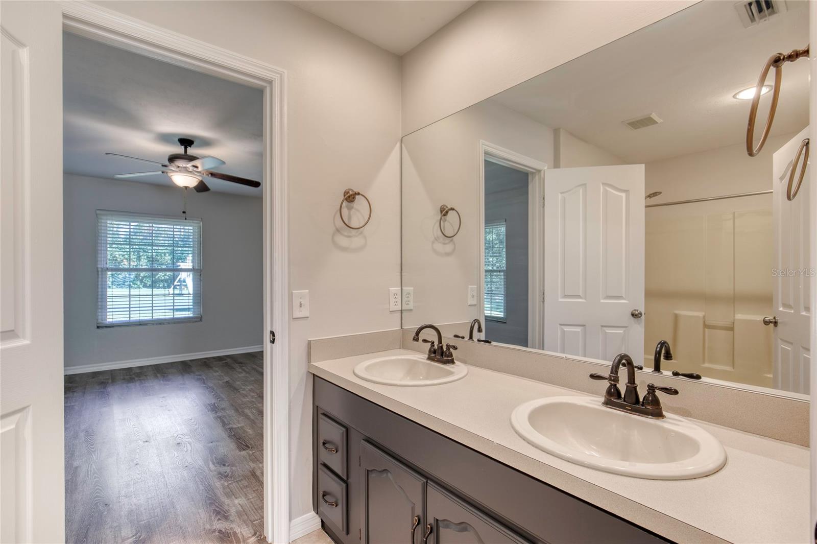 SUNSHINE ACRES - Residential