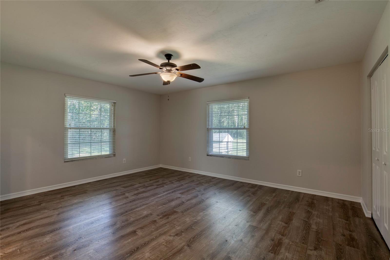 SUNSHINE ACRES - Residential