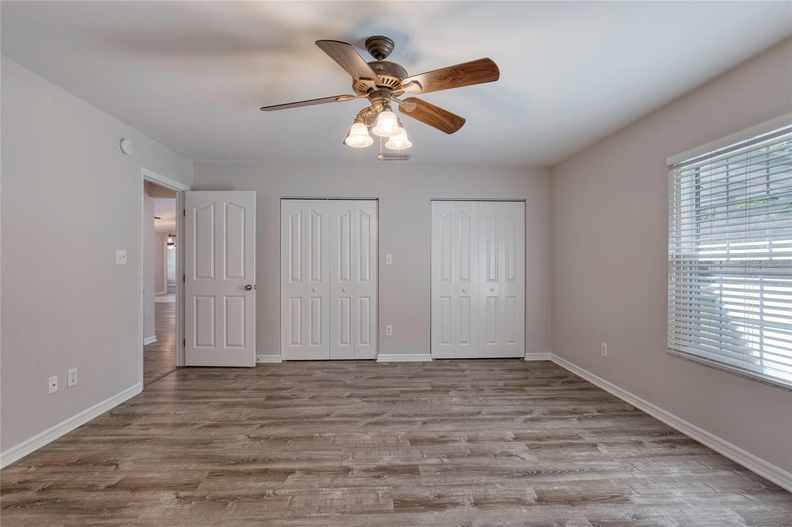 SUNSHINE ACRES - Residential