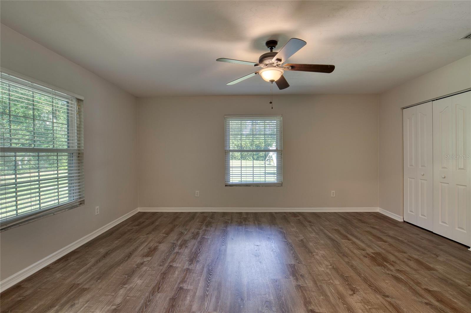 SUNSHINE ACRES - Residential