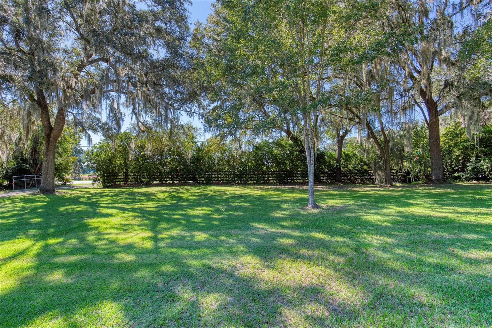 SUNSHINE ACRES - Residential
