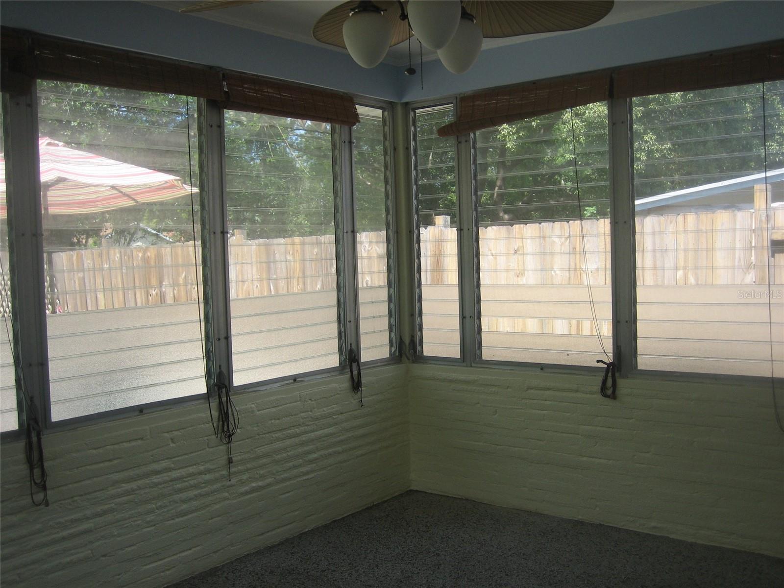 DUNEDIN ISLES 1 - Residential Lease