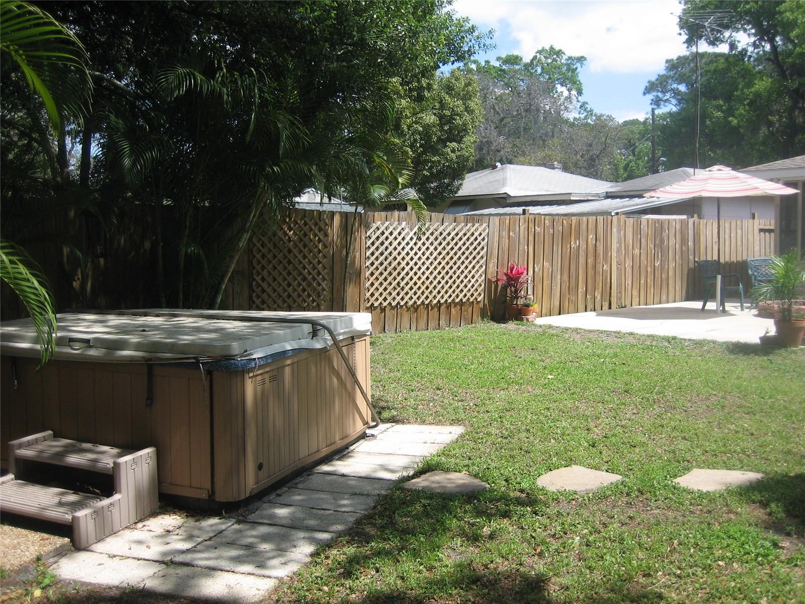 DUNEDIN ISLES 1 - Residential Lease