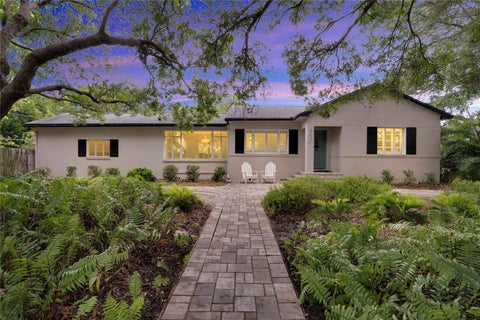 Featured picture for the property U8206339