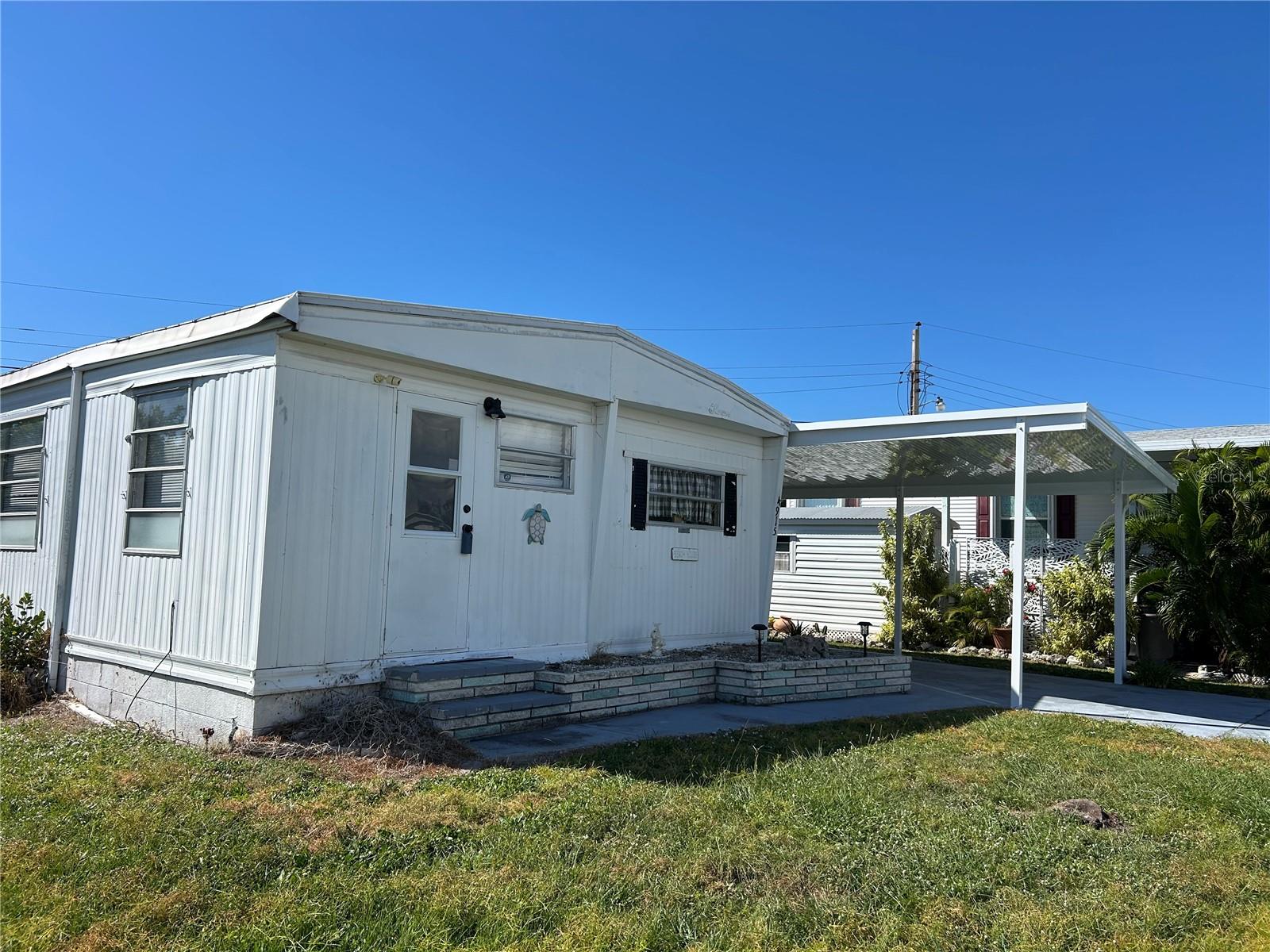 TRI-PAR ESTATES - Residential