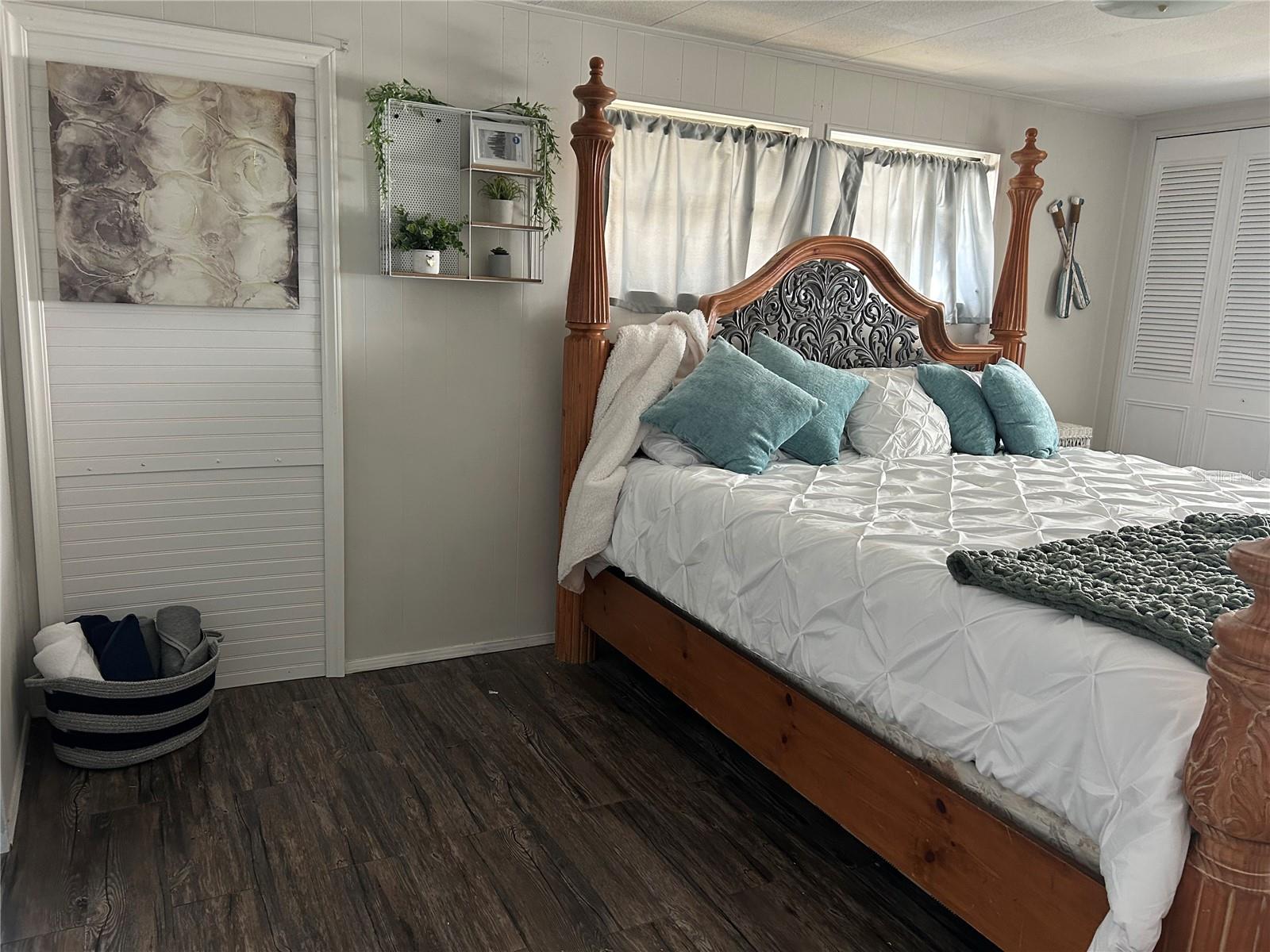 TRI-PAR ESTATES - Residential