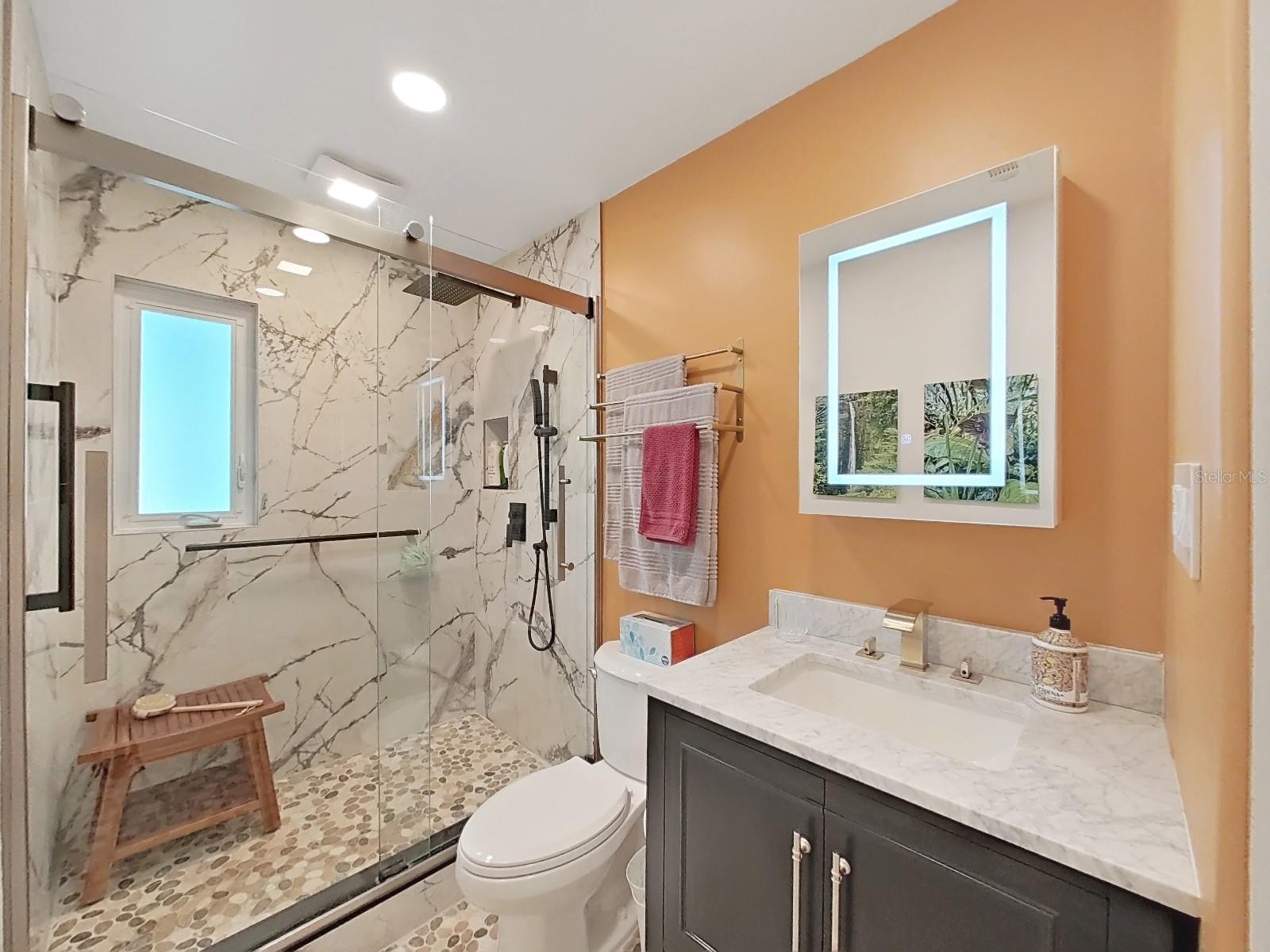 OAK RIDGE - Residential