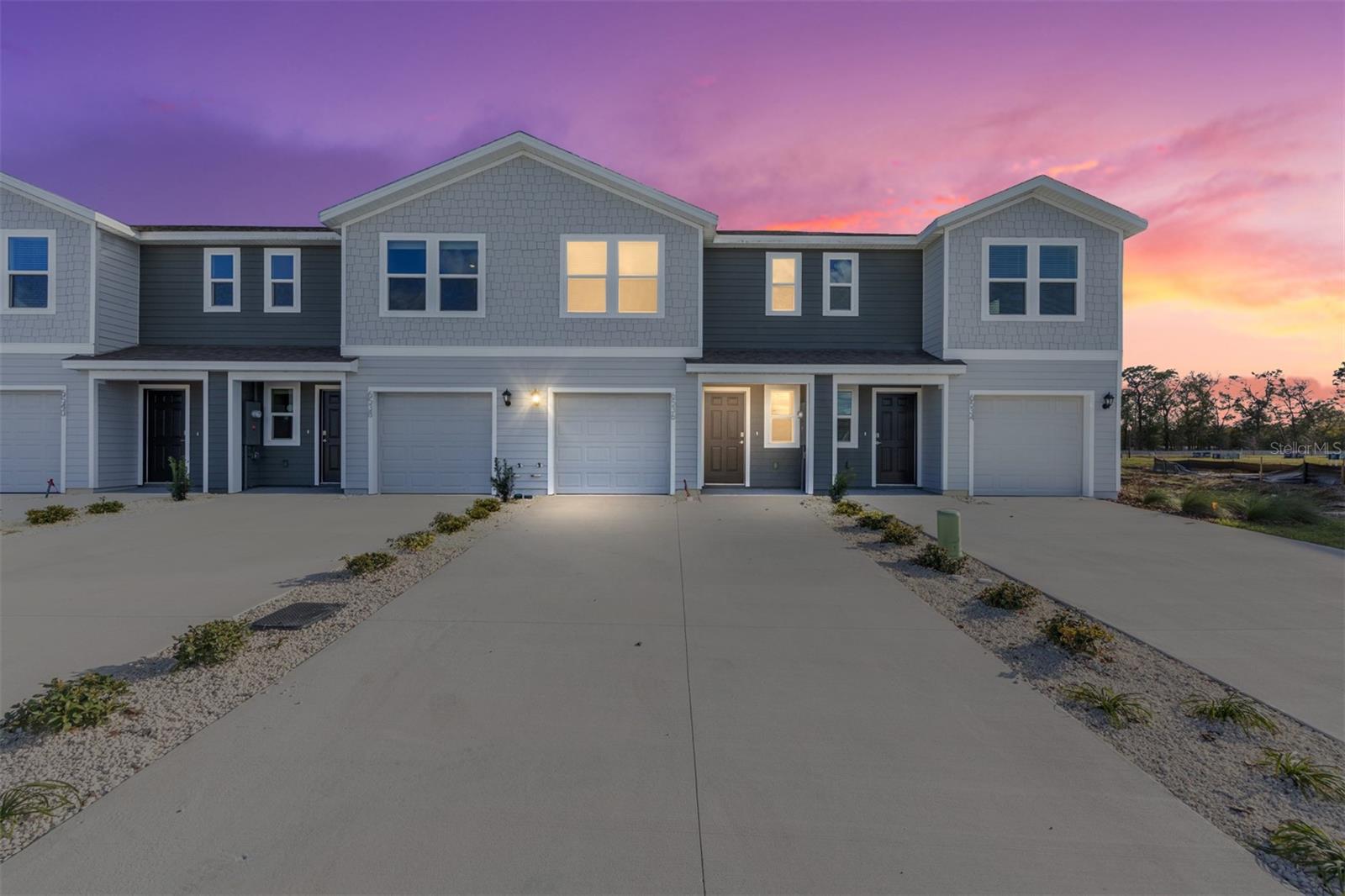 LAUREL COMMONS - Residential Lease