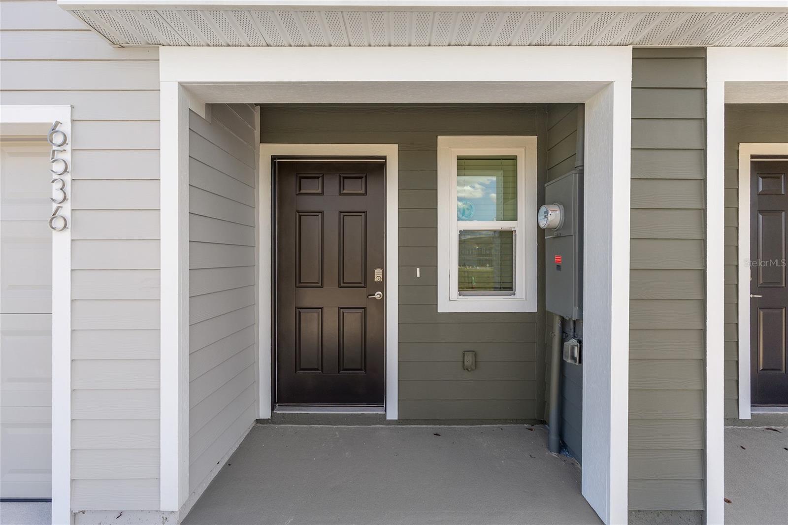 LAUREL COMMONS - Residential Lease