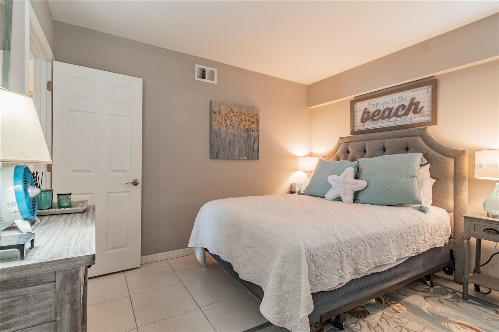 MADEIRA SANDS CONDO - Residential Lease