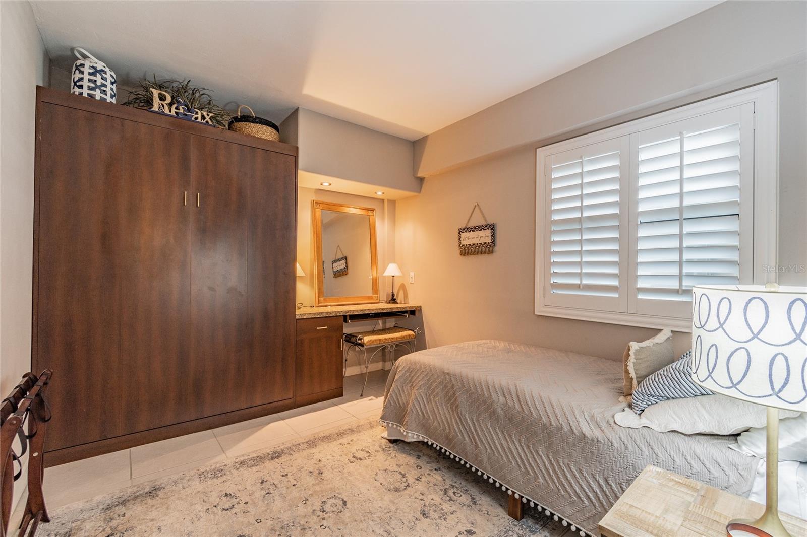 MADEIRA SANDS CONDO - Residential Lease