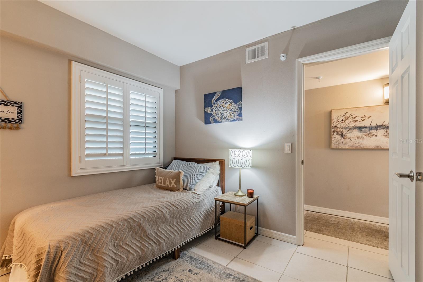MADEIRA SANDS CONDO - Residential Lease
