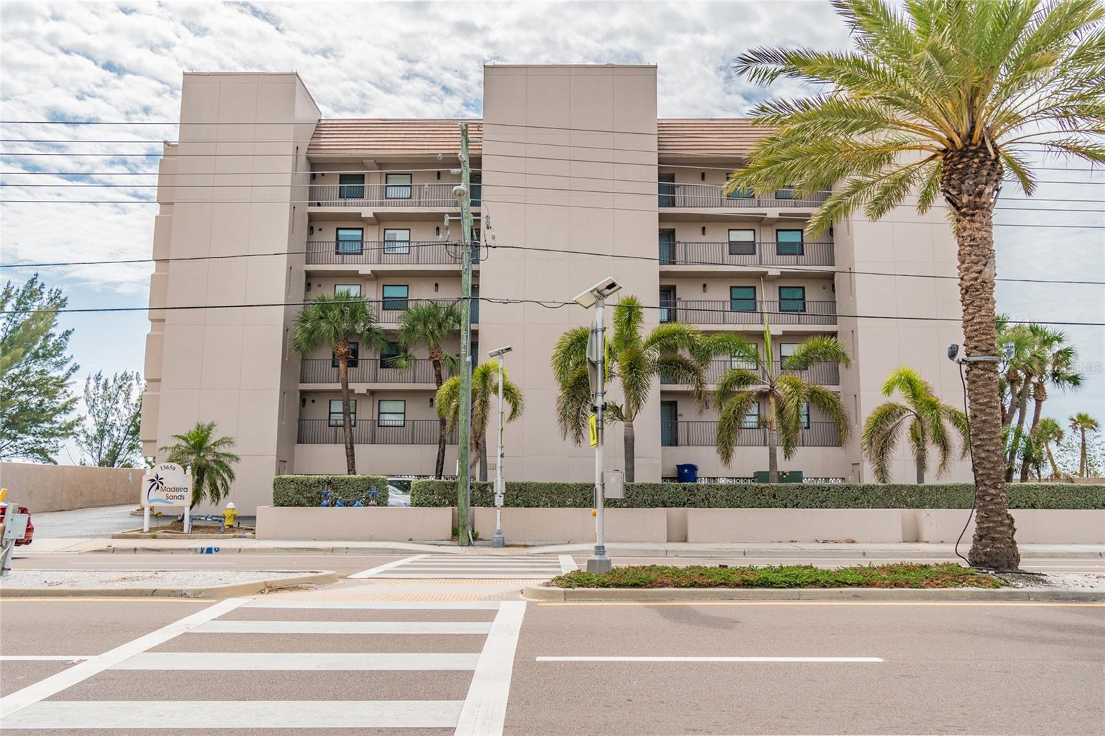 MADEIRA SANDS CONDO - Residential Lease