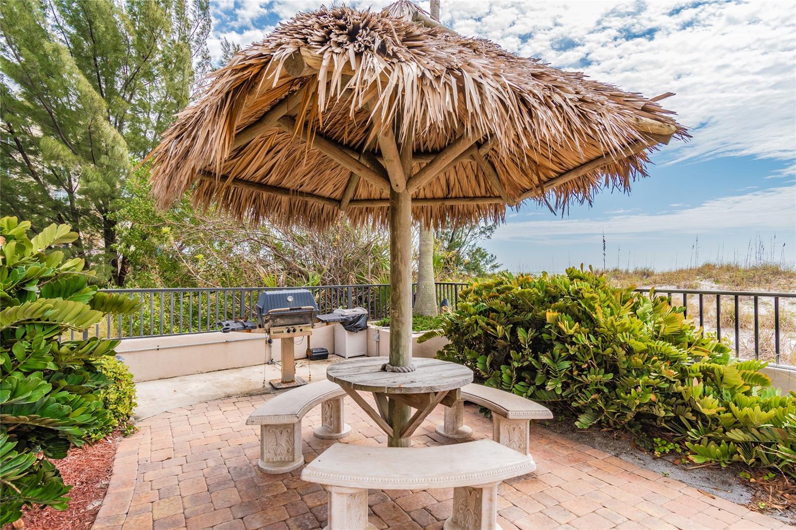 MADEIRA SANDS CONDO - Residential Lease