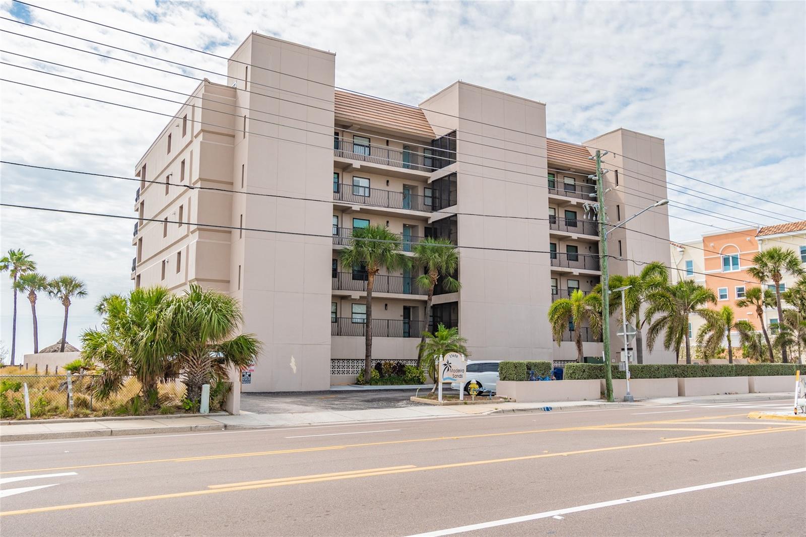 MADEIRA SANDS CONDO - Residential Lease