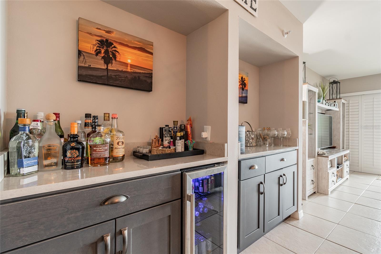 MADEIRA SANDS CONDO - Residential Lease