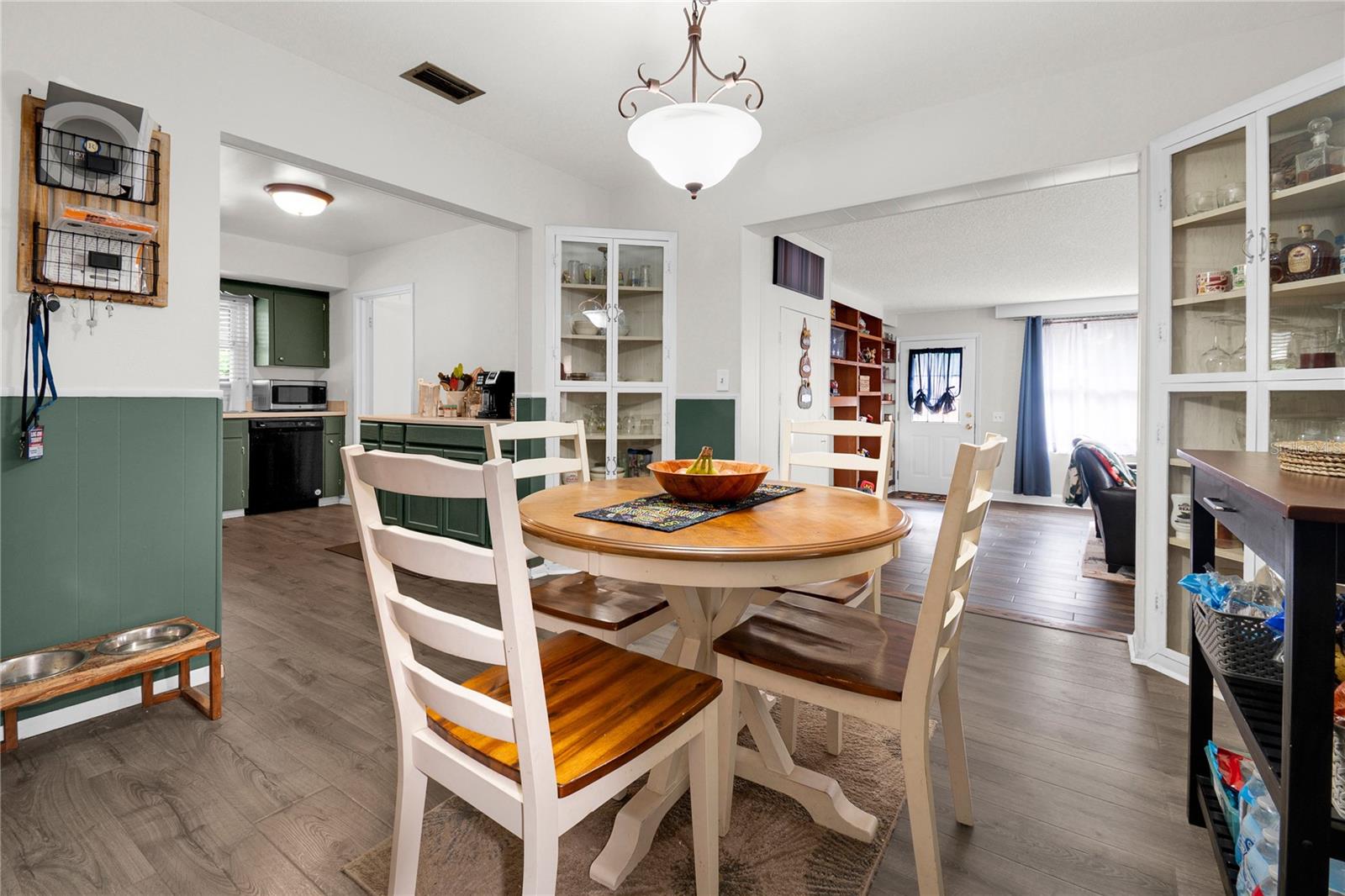 BEAR LAKE MANOR - Residential