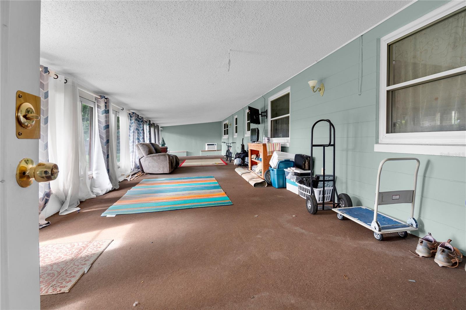 BEAR LAKE MANOR - Residential