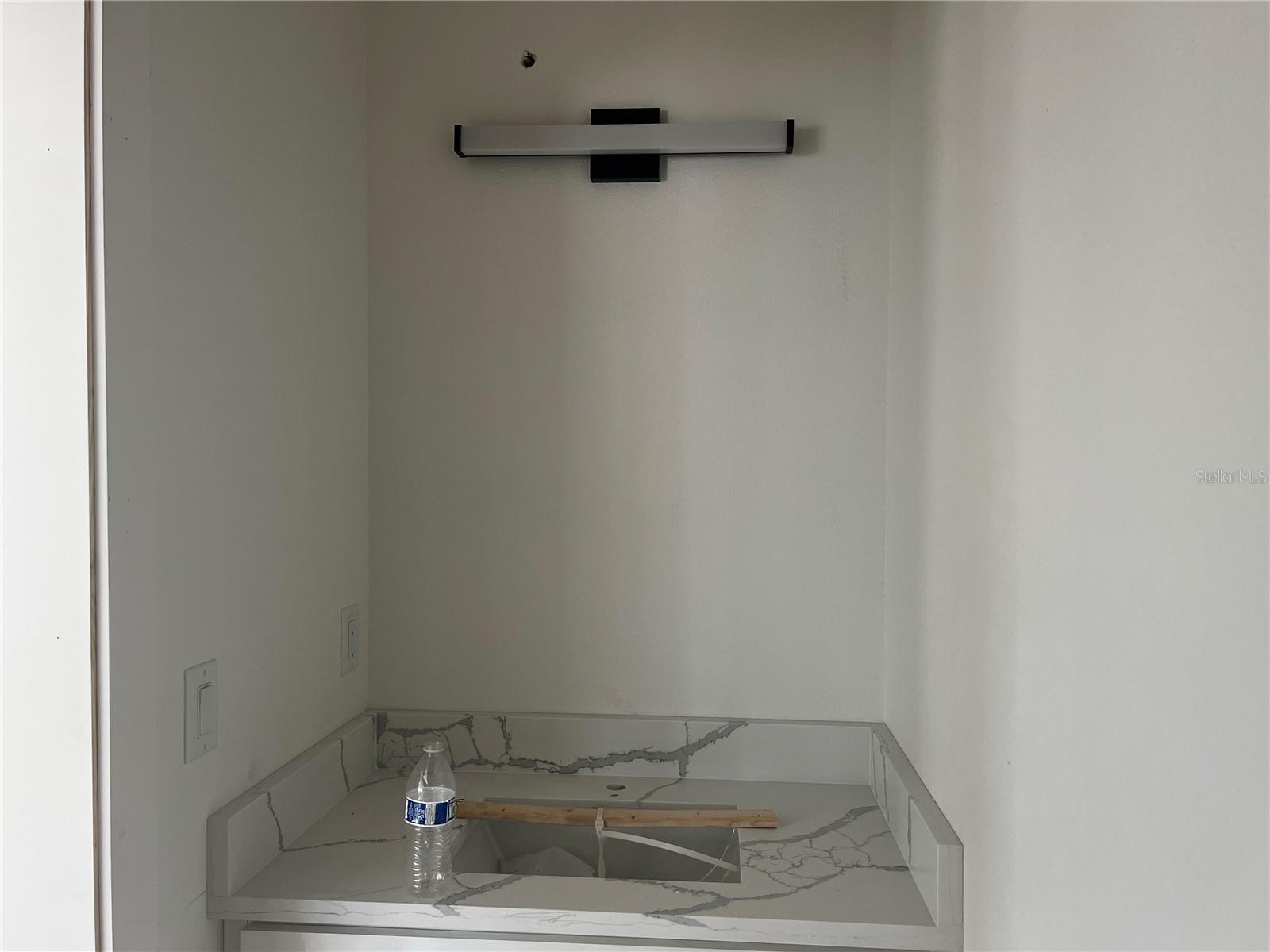 HENDRY & KNIGHTS ADD TO - Residential