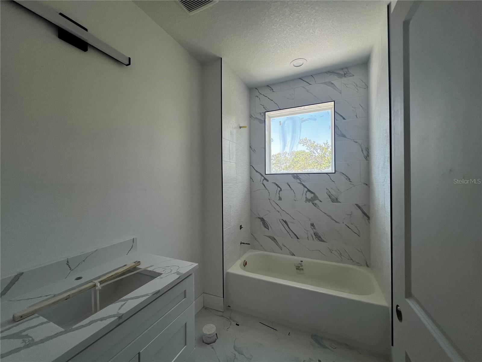 HENDRY & KNIGHTS ADD TO - Residential