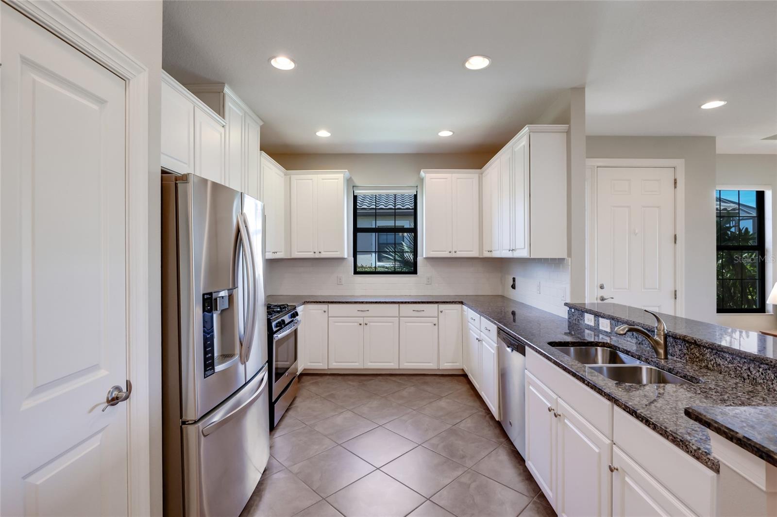 ESPLANADE BY SIESTA KEY - Residential