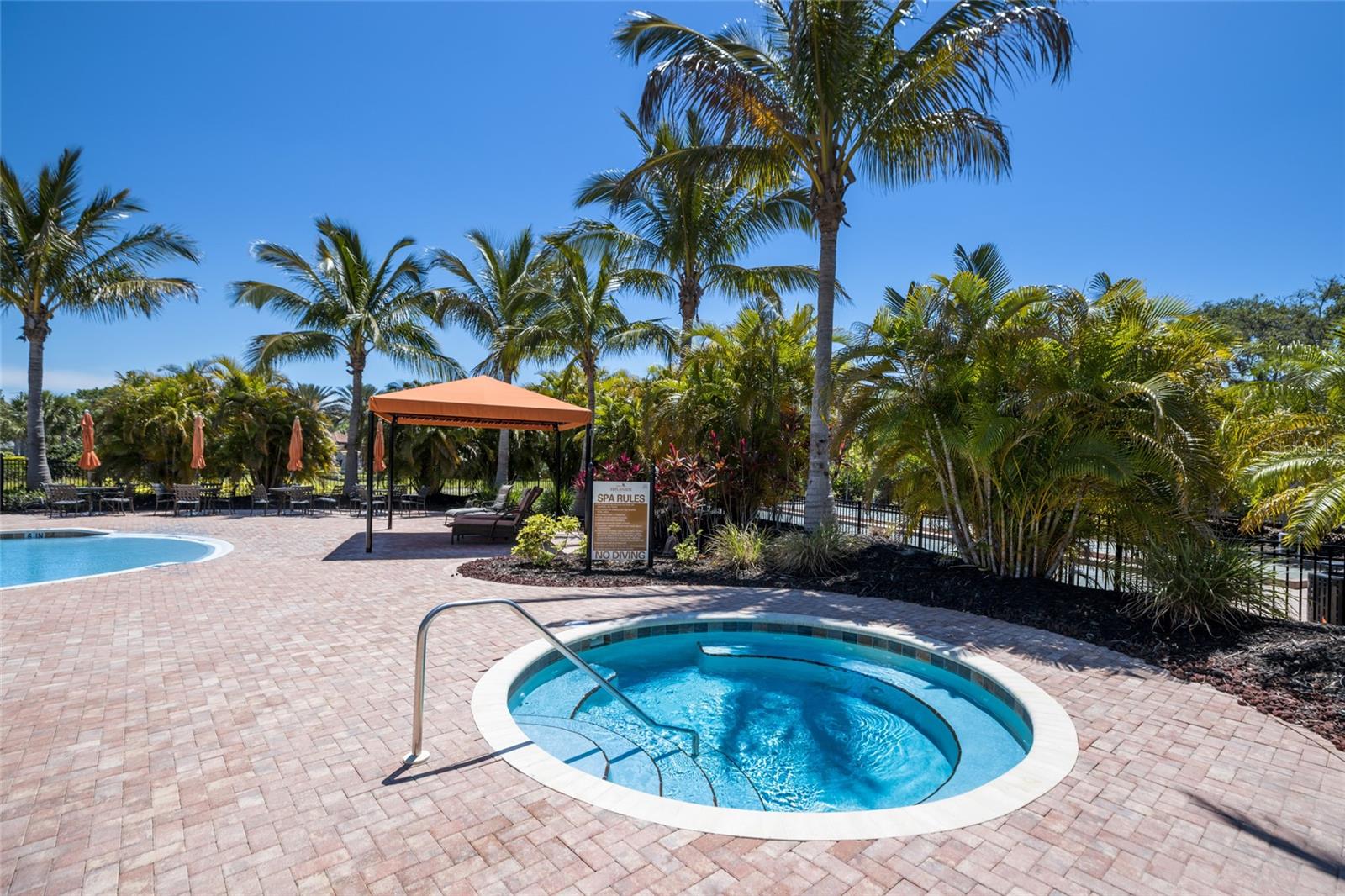 ESPLANADE BY SIESTA KEY - Residential