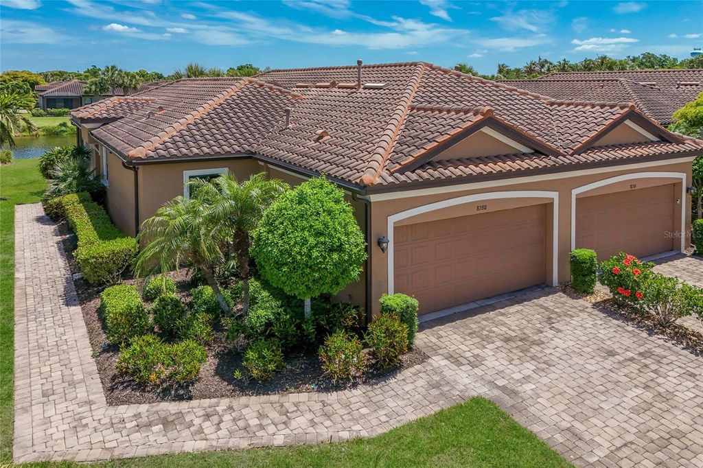 Photo of 8280 Varenna Drive, Sarasota, FL 34231 (MLS # A4690407)