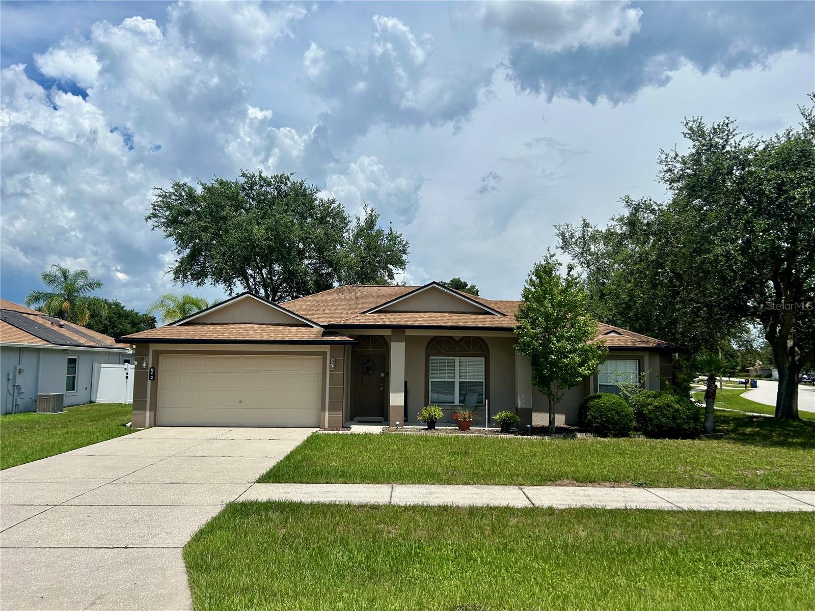 Welcome Home! This house is a charming 3-bedroom, 2-bathroom home nestled on a spacious corner lot with no rear neighbors in a quiet Minneola neighborhood. Offering well-designed living space, this home is full of thoughtful features, including tile flooring throughout, granite countertops in both bathrooms, and a cozy window seat in the third bedroom—perfect for relaxing with a book or enjoying the sunshine.
The kitchen and living areas flow seamlessly, leading to a screened-in lanai that overlooks the fully fenced backyard—ideal for pets, play, or private outdoor entertaining. Brand new Water Heater just installed as-well!
Located just minutes from downtown Clermont, shopping, dining, and schools, and with quick access to the Florida Turnpike, this home combines convenience, comfort, and privacy in one great package. Whether you're a first-time homebuyer, downsizing, or investing, it is a must-see!