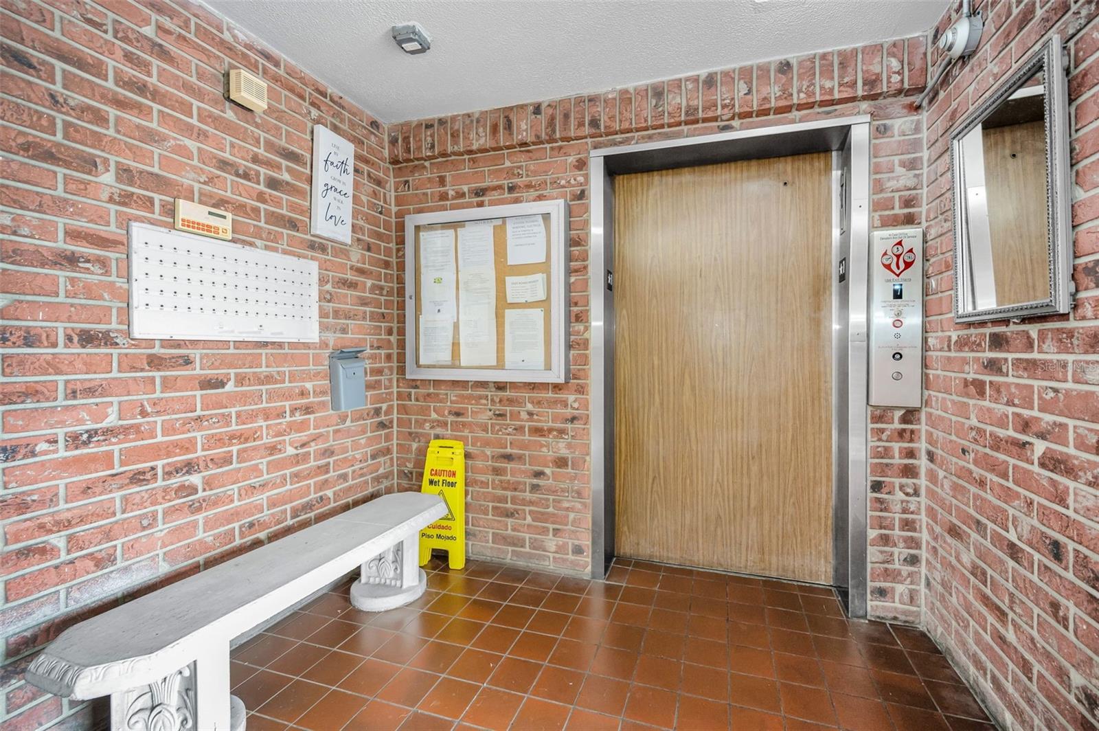 FIVE TOWNS OF ST PETE - Residential