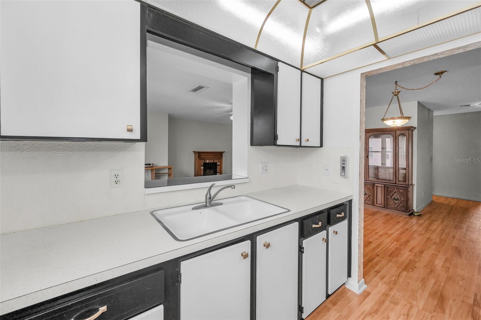 FIVE TOWNS OF ST PETE - Residential