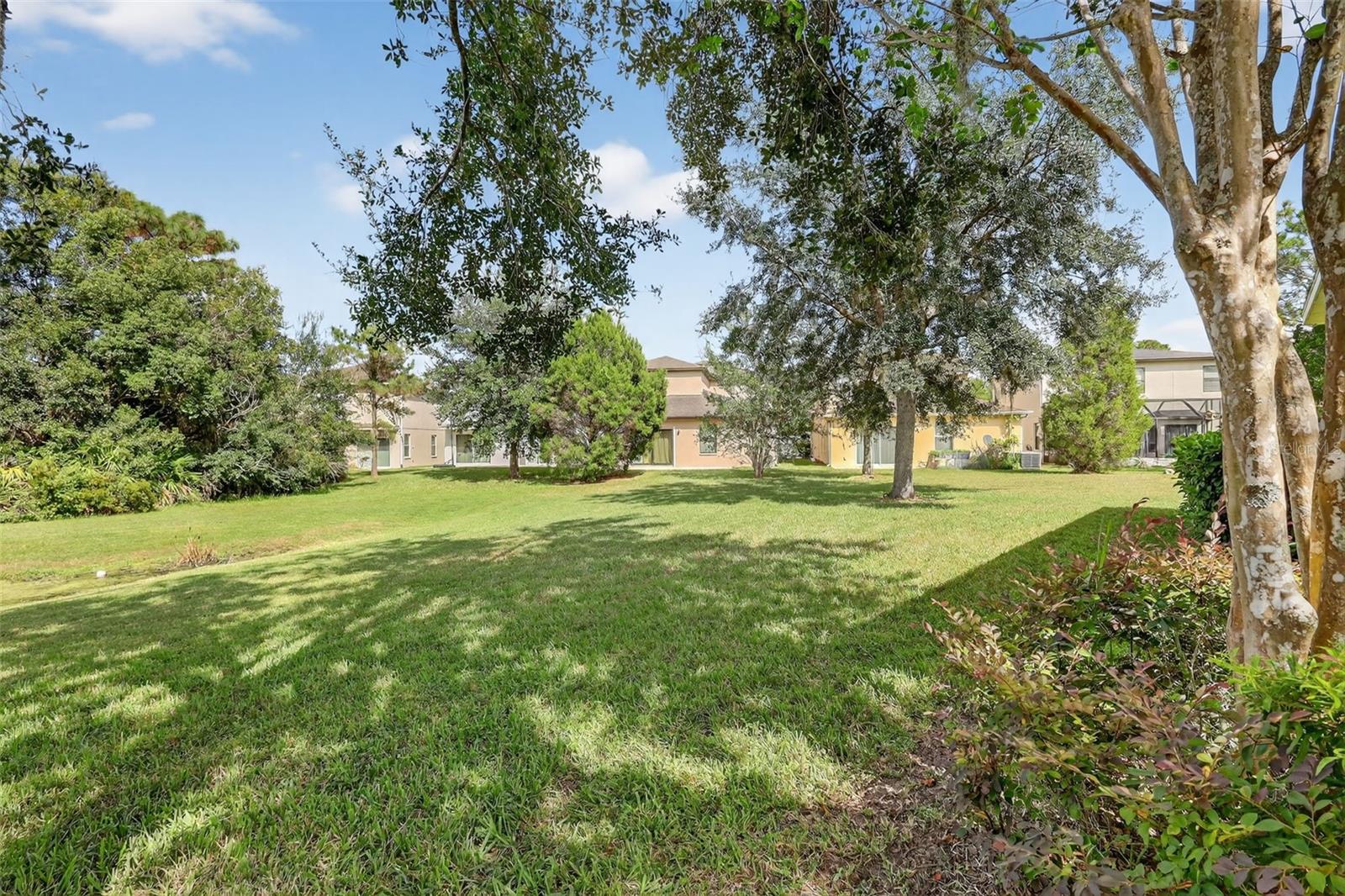 TAMPA PALMS - Residential