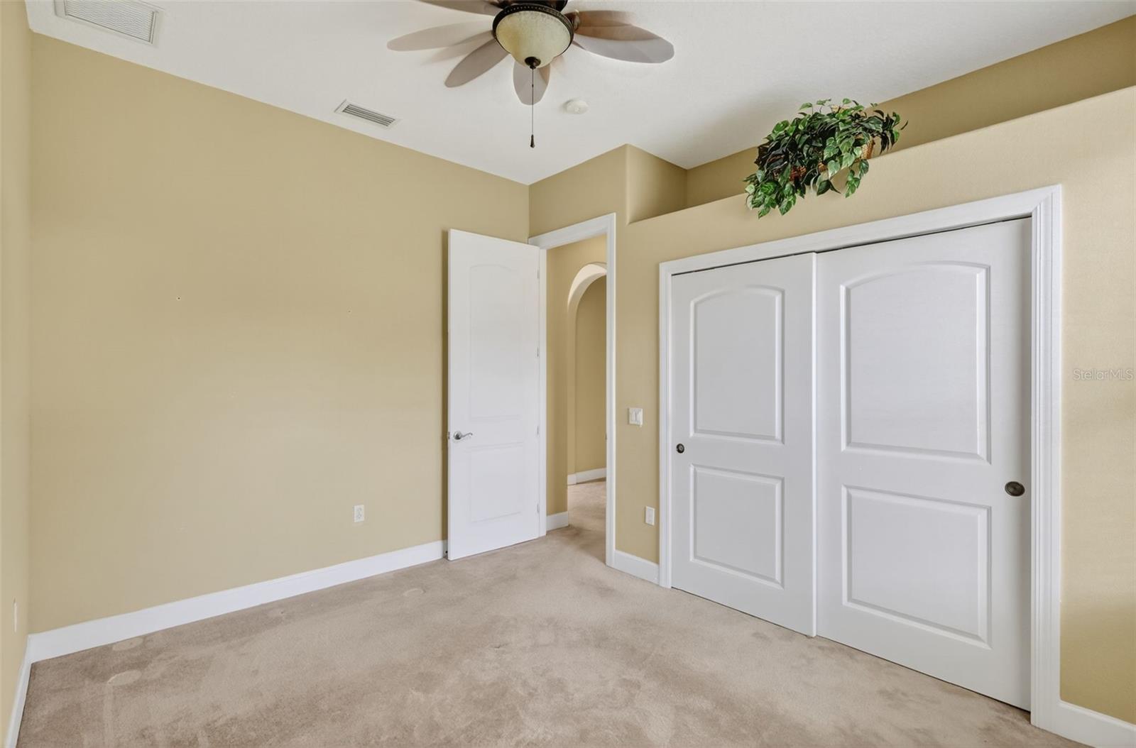 TAMPA PALMS - Residential