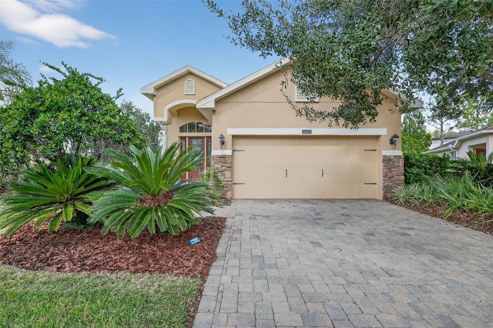 TAMPA PALMS - Residential