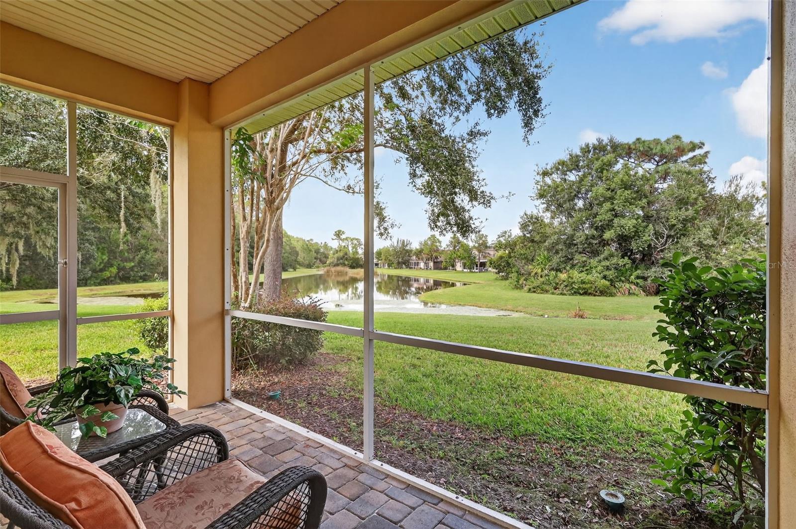 TAMPA PALMS - Residential