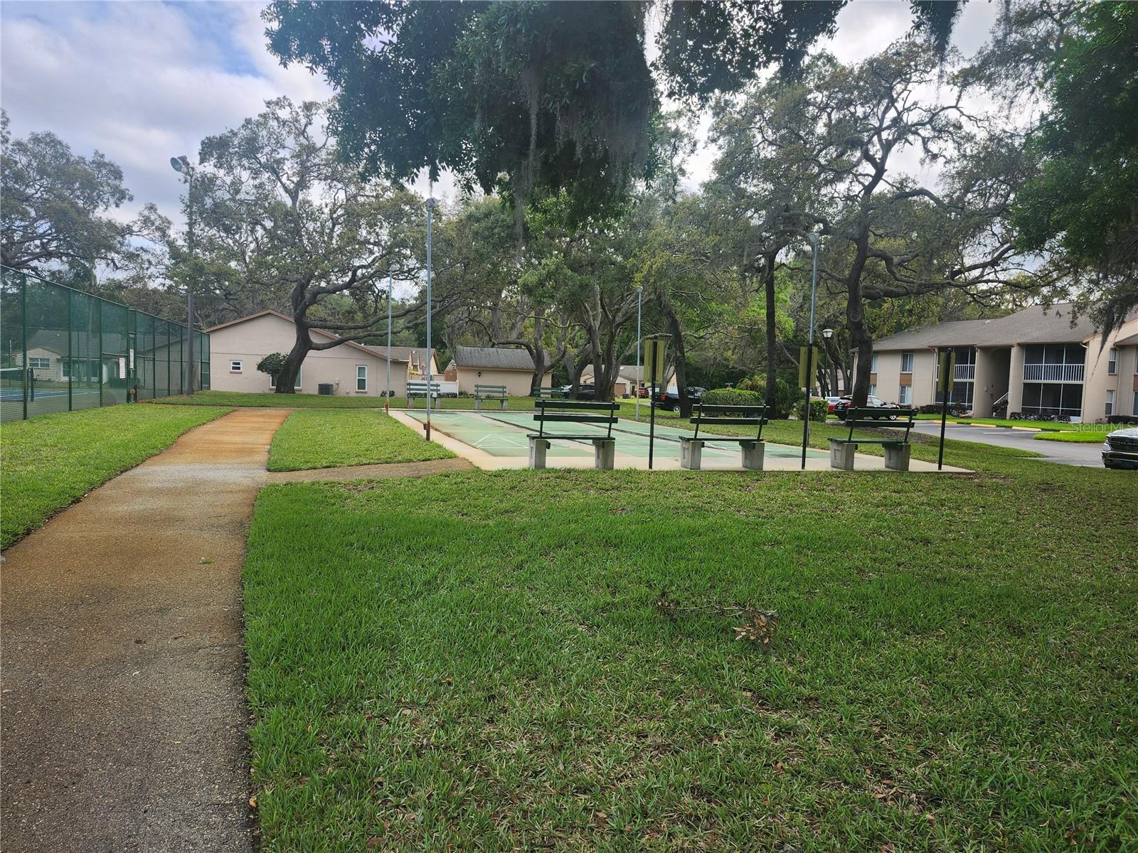 PINE RIDGE AT SUGAR CREEK - Residential