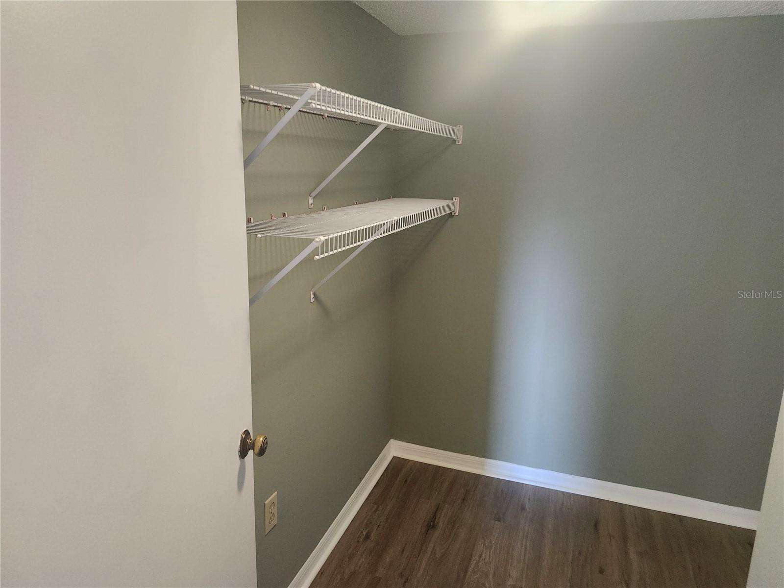 PINE RIDGE AT SUGAR CREEK - Residential