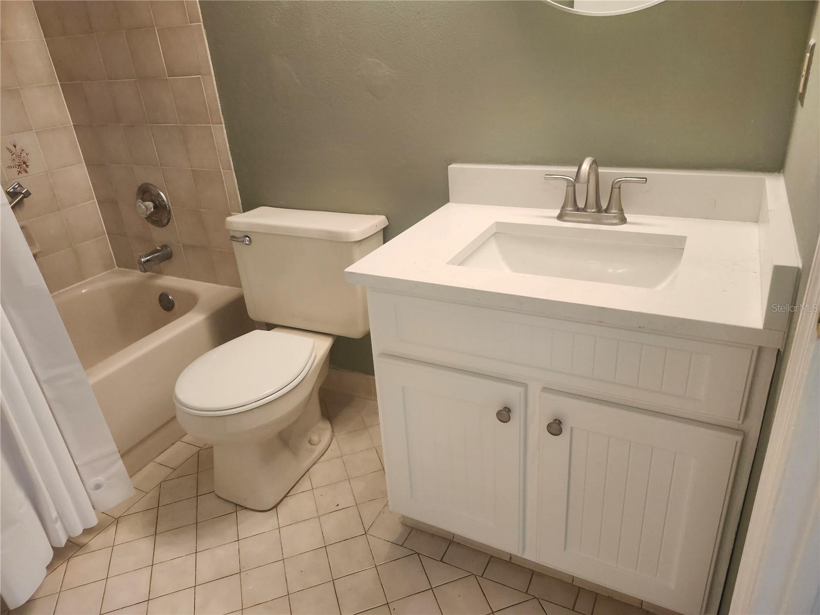 PINE RIDGE AT SUGAR CREEK - Residential