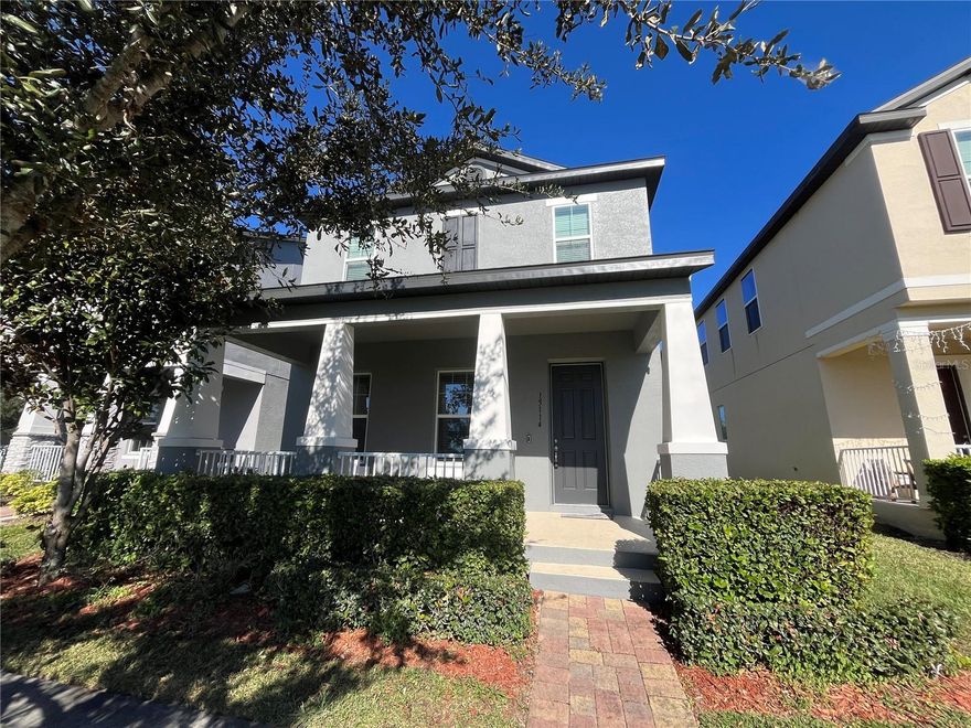 WELCOME TO WATERMARK! 4 Bedrooms for RENT!
Very Clean Property, Move in Ready!, 2 Car Garage, Plenty of parking, Living & Dining Rooms, Tile Flooring, Carpeted Bedrooms, COMMUNITY Pool !!, COMMUNITY Clubhouse, COMMUNITY Playground, COMMUNITY Basketball Court(s), COMMUNITY Tennis Court(s), COMMUNITY Walking Trail, COMMUNITY Fitness Center, JUST MINUTES to all Theme Parks, JUST MINUTES to Walt Disney World, CONVENIENT to: Major Roads, Shopping, Schools, $120 for Lawn Care. The deposit amount is based upon the application results. Pets: OK - UP TO 30 LBS. (Dangerous Pets are not permitted, Pit Bulls, etc.) Priced $2,699.00 for the first 4 months, $2,899.00 for the remaining 8 months (Average: $2,832.00/mo). AVAILABLE: NOW