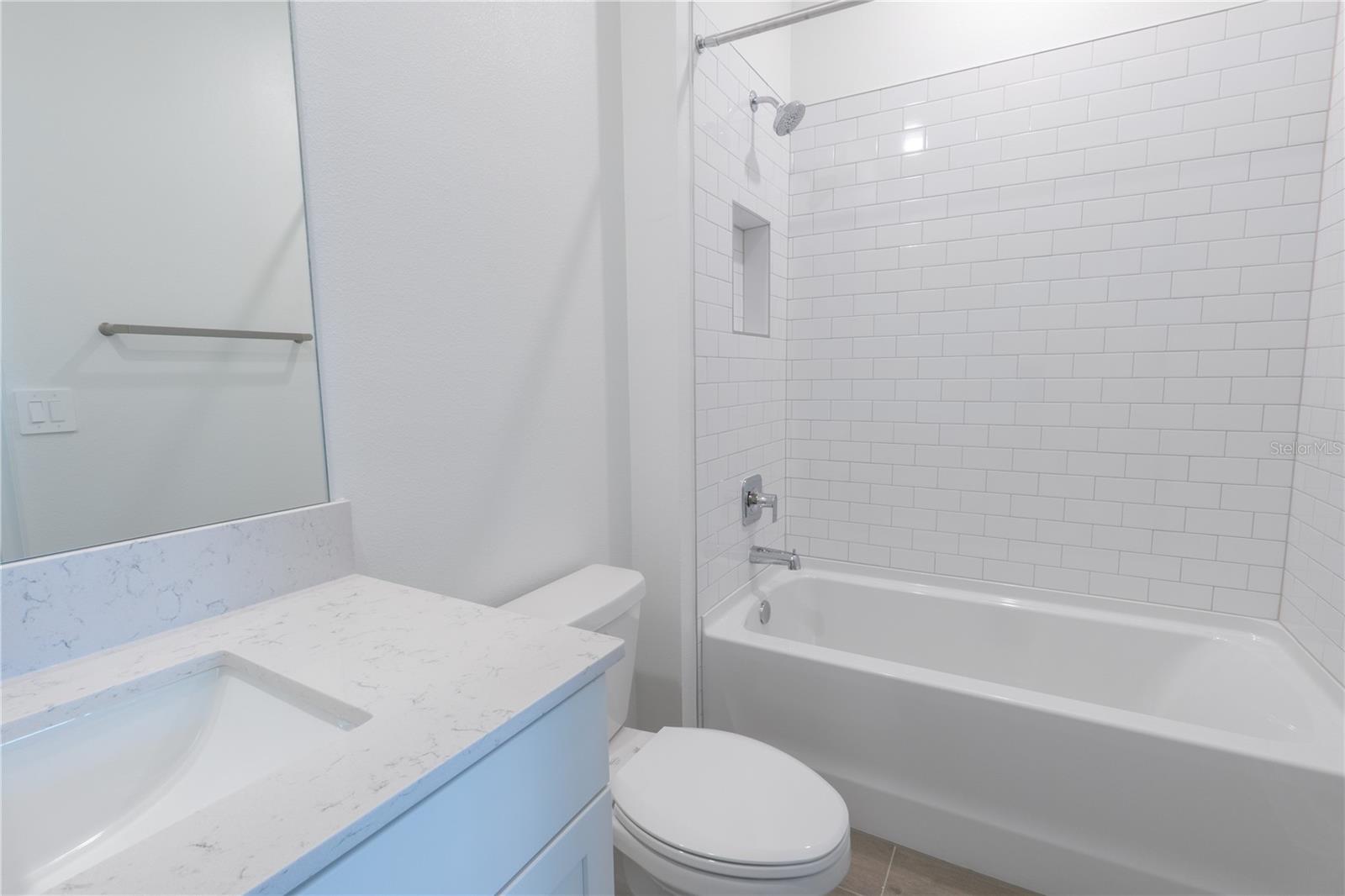 PEARL ESTATES - Residential Lease