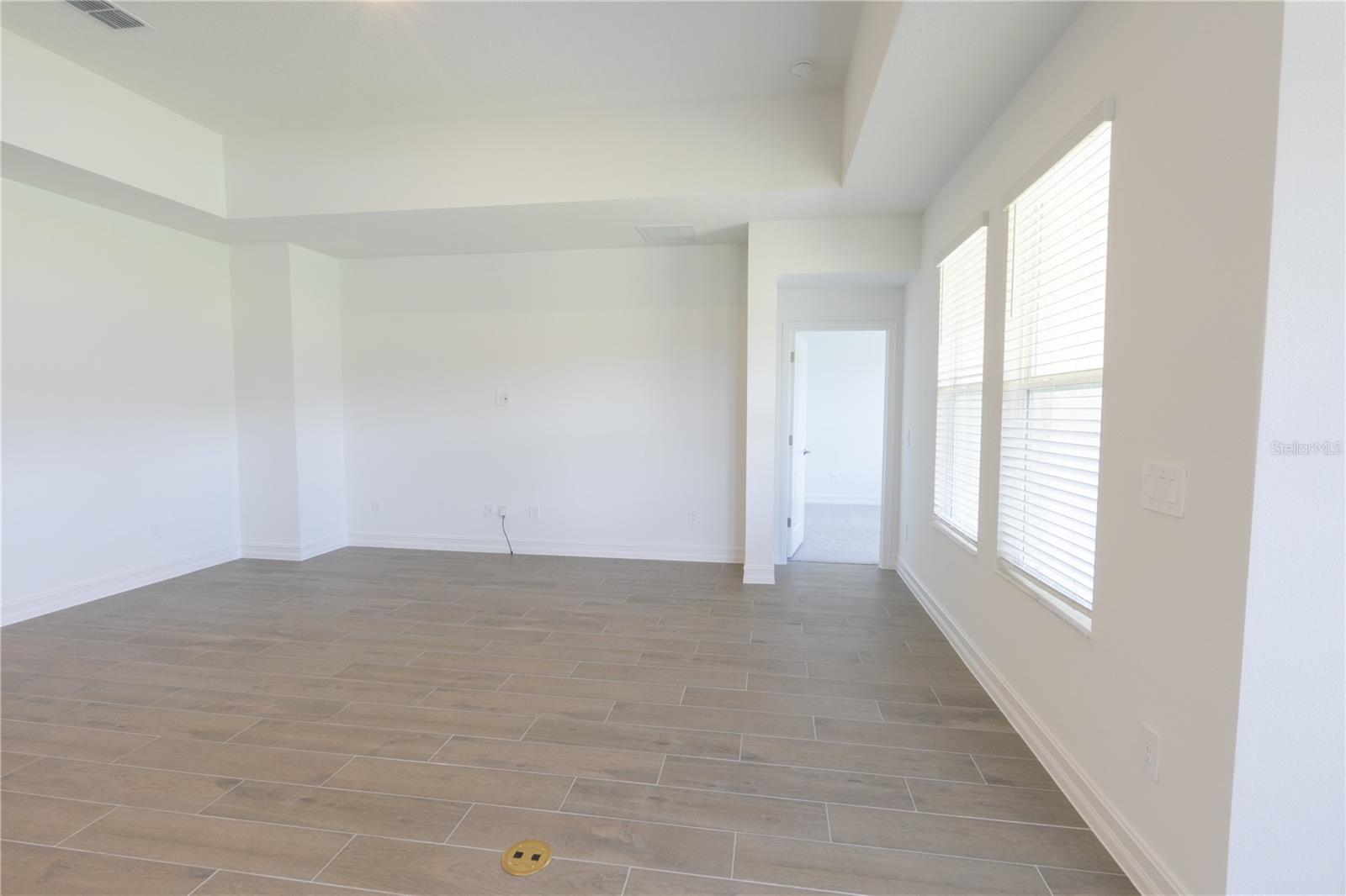 PEARL ESTATES - Residential Lease