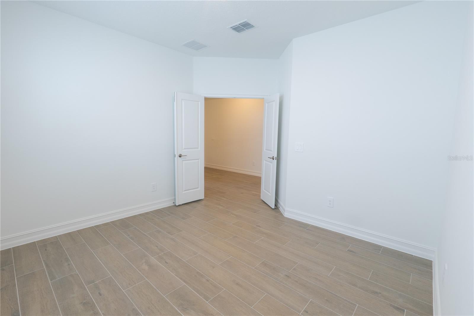 PEARL ESTATES - Residential Lease